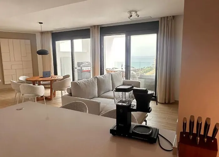 Higueron Bay Penthouse 3br - Sea View