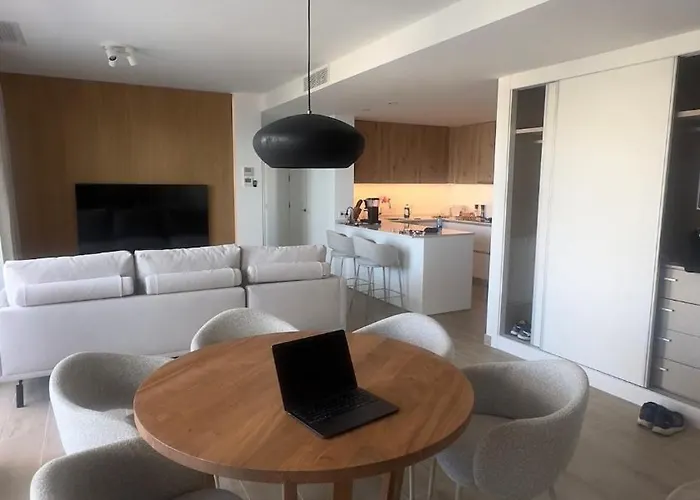 Lägenhet Higueron Bay Penthouse 3br - Sea View